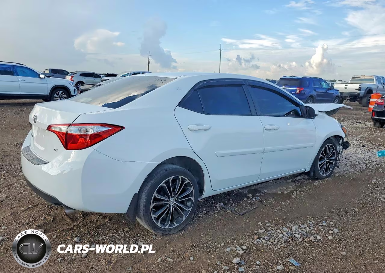 2014 Toyota Corolla Le Plus VIN:5YFBURHE5EP021604 - 3