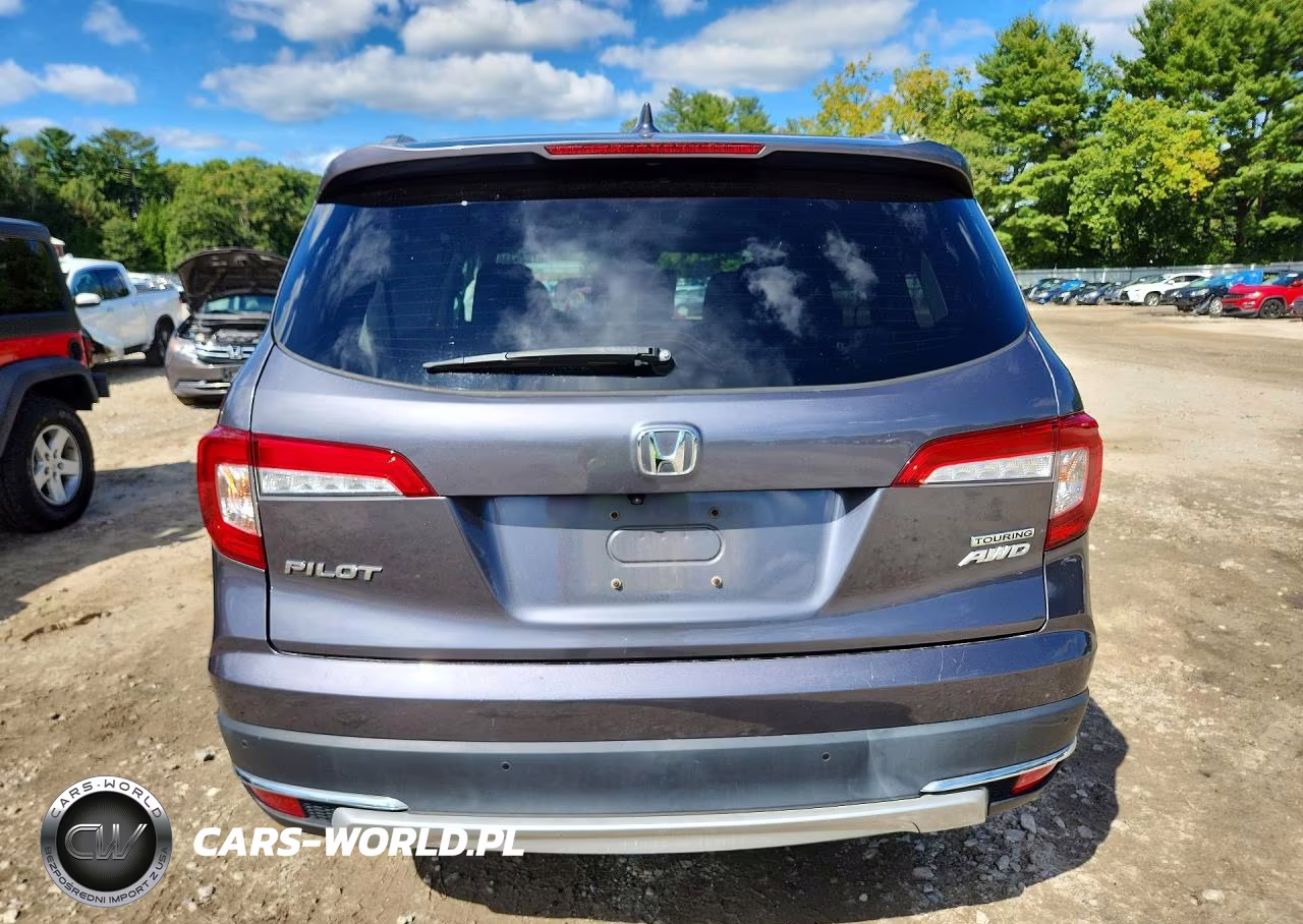2021 Honda Pilot Touring VIN:5FNYF6H91MB045270 - 6