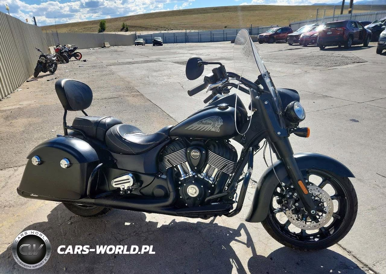 2018 Indian Motorcycle Co. Springfield Dark Horse