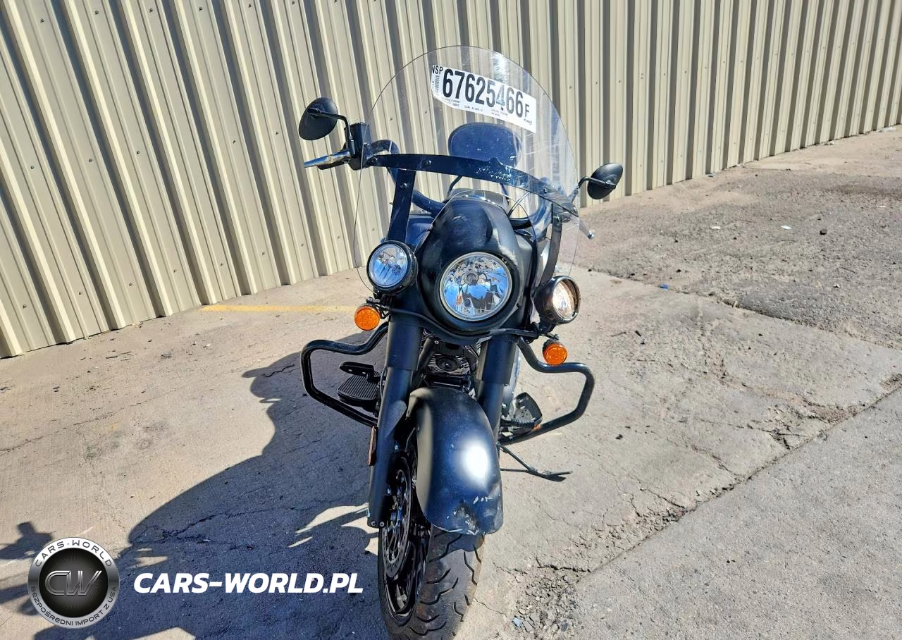 2018 Indian Motorcycle Co. Springfield Dark Horse VIN:56KTHDAA9J3361435 - 2