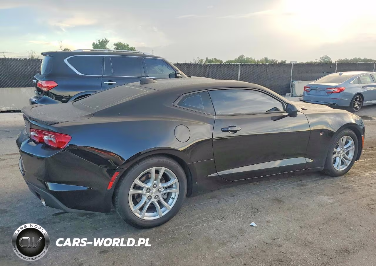 2023 Chevrolet Camaro Ls VIN:1G1FB1RX1P0123707 - 3