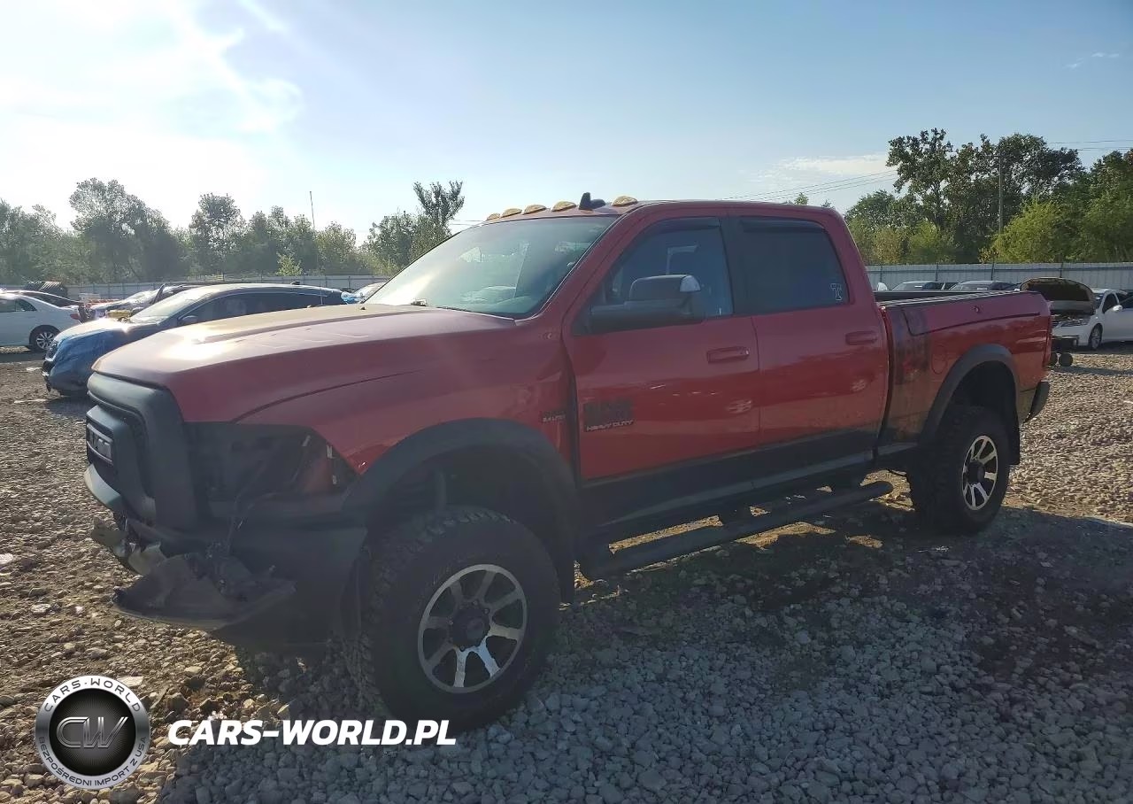 2018 Ram 2500 Powerwagon VIN:3C6TR5EJ8JG105455 - 1