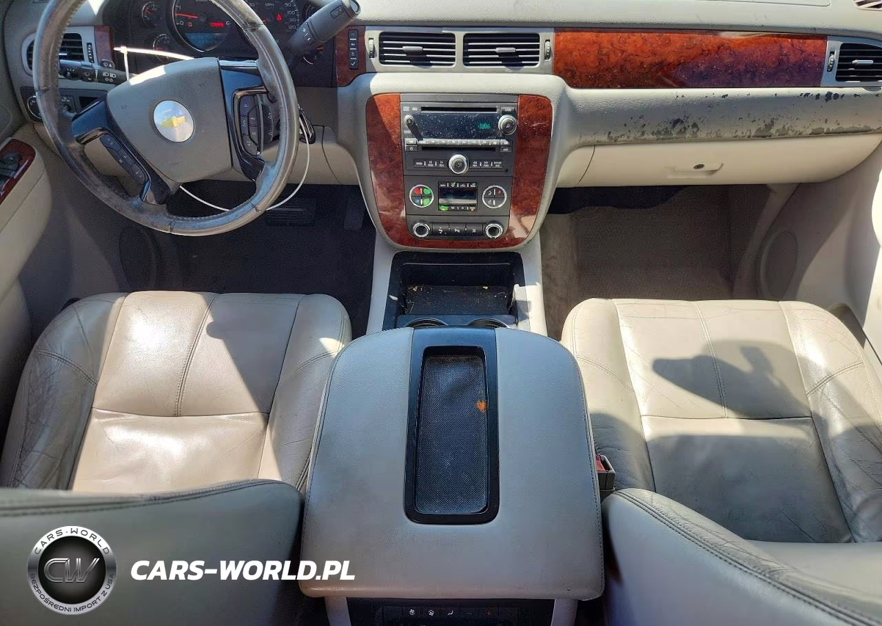 2011 Chevrolet Suburban C1500 Lt VIN:1GNSCJE03BR159244 - 8