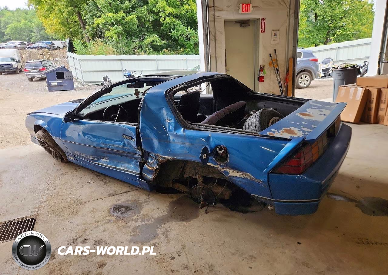 1985 Chevrolet Camaro VIN:1G1FP87G2FN135623 - 2