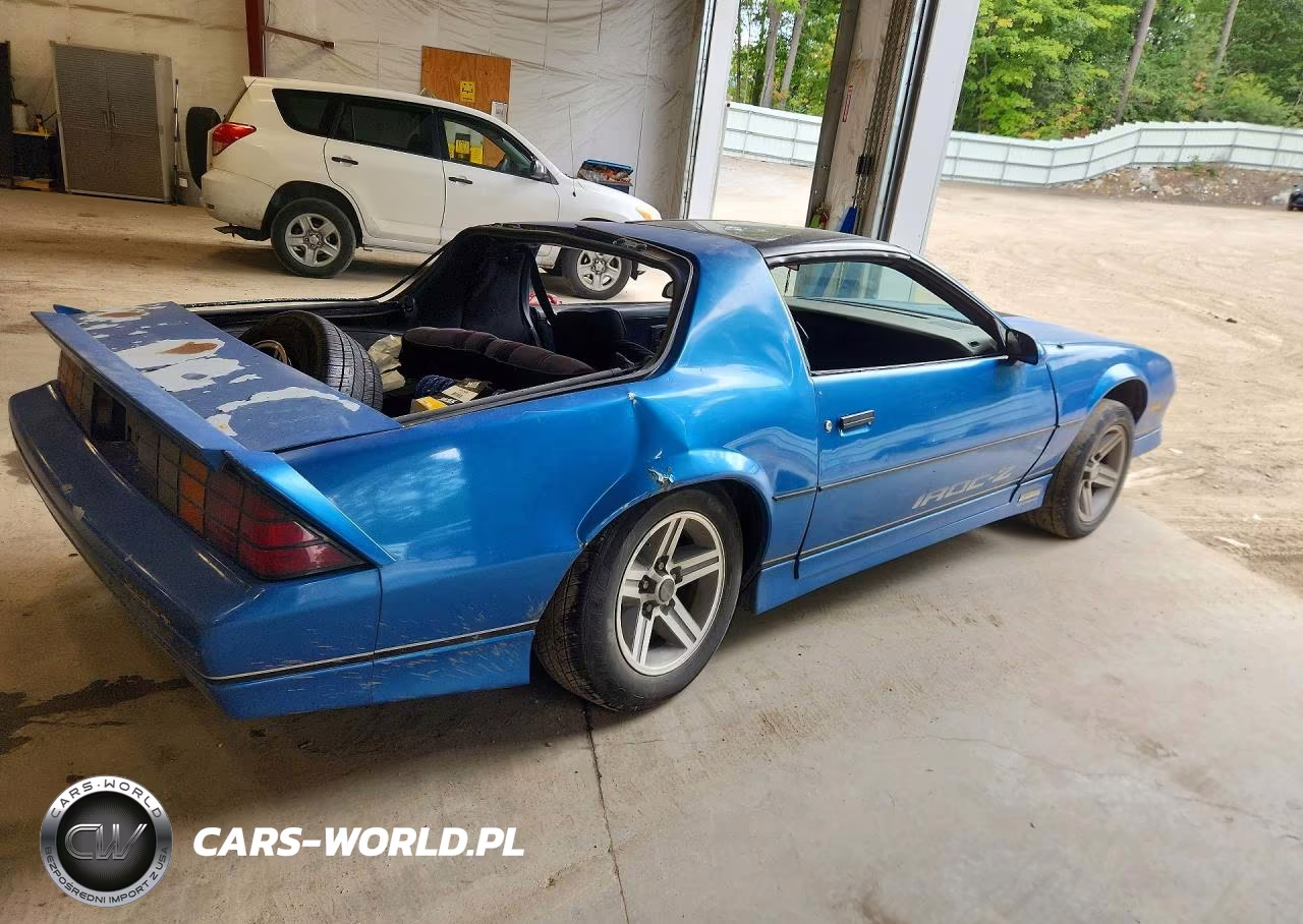 1985 Chevrolet Camaro VIN:1G1FP87G2FN135623 - 3