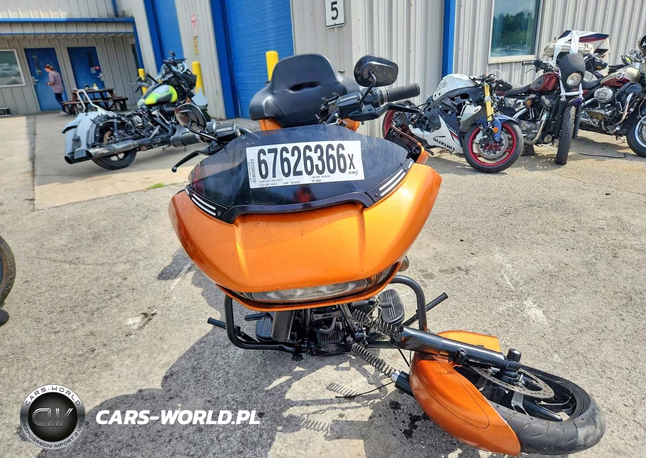 2015 Harley-Davidson Fltrxs Road Glide Special VIN:1HD1KTM31FB656420 - 2