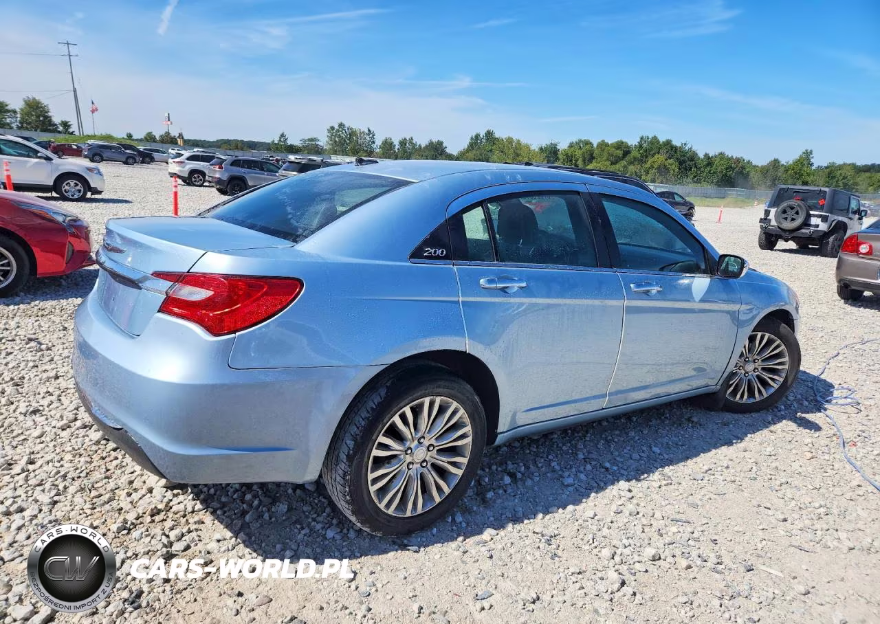 2012 Chrysler 200 Limited VIN:1C3CCBCG0CN184988 - 3