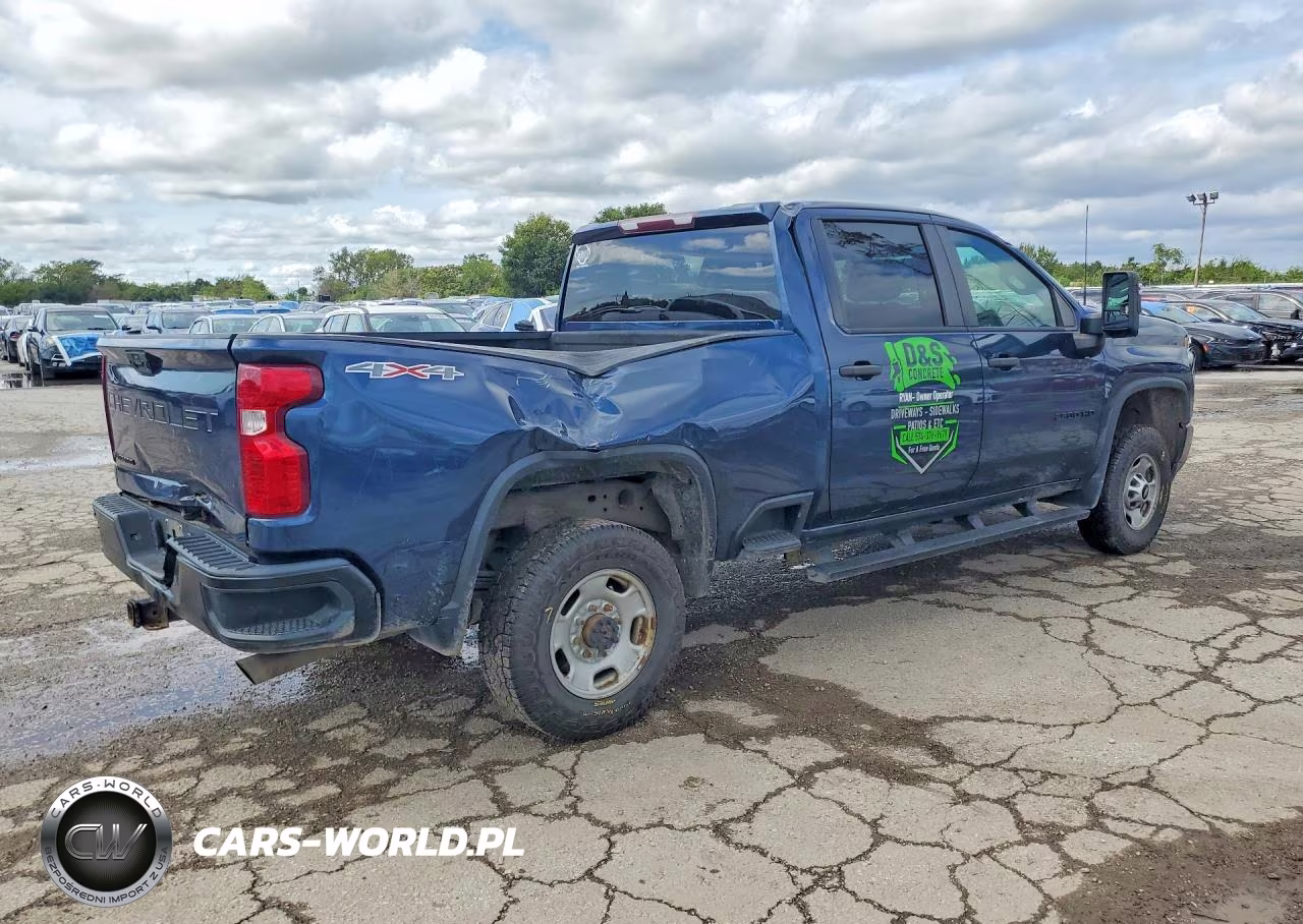 2020 Chevrolet Silverado K2500 Heavy Duty VIN:1GC4YLE71LF134440 - 3