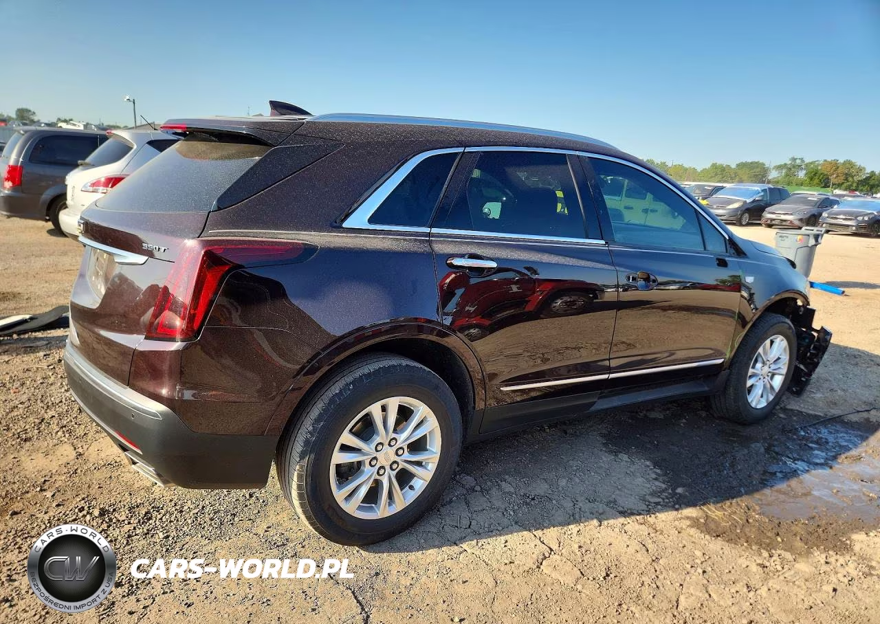 2021 Cadillac Xt5 Luxury VIN:1GYKNAR45MZ117803 - 3