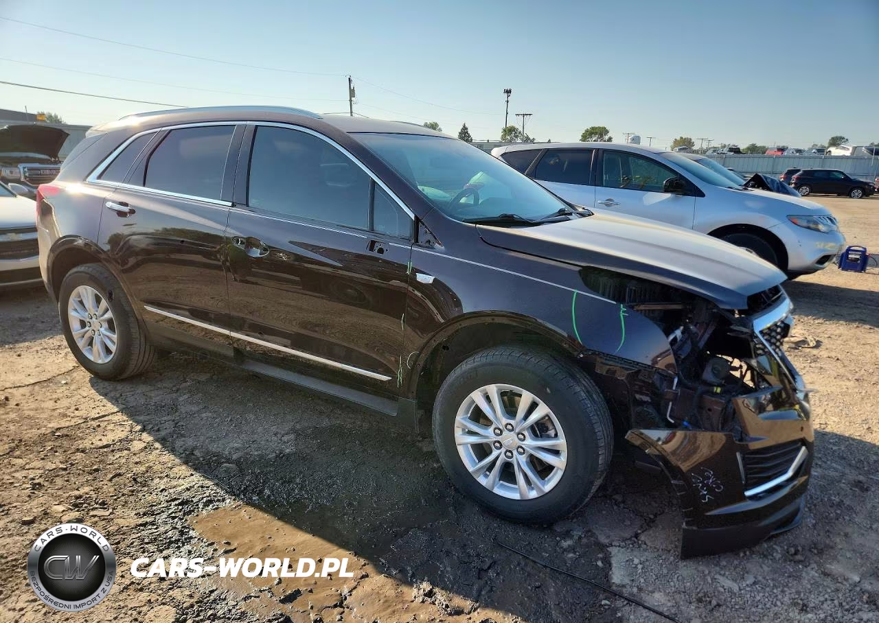2021 Cadillac Xt5 Luxury VIN:1GYKNAR45MZ117803 - 4