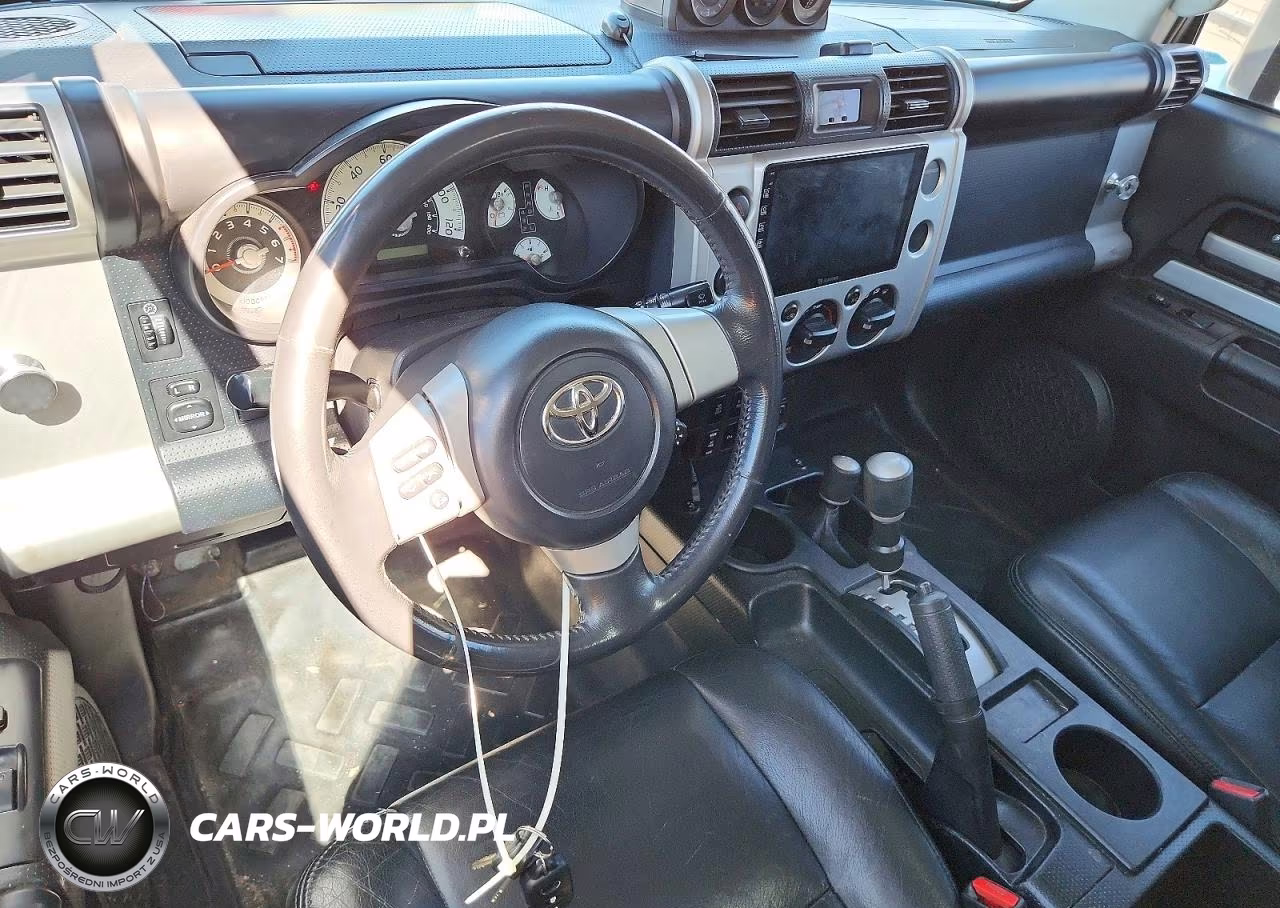 2007 Toyota Fj Cruiser Base VIN:JTEBU11F870033761 - 8