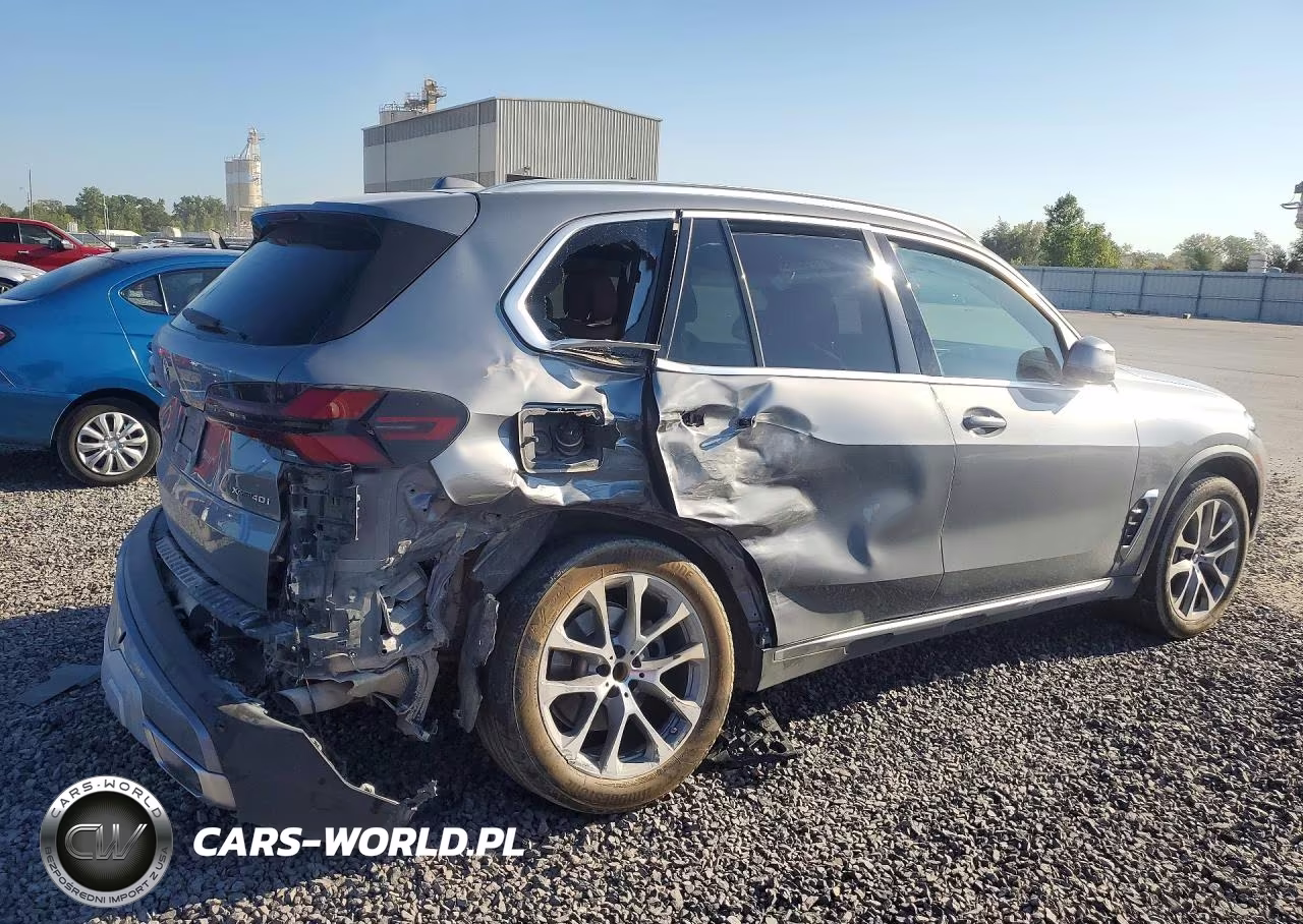 2025 BMW X5 xDrive40I VIN:5UX23EU07S9W71783 - 3