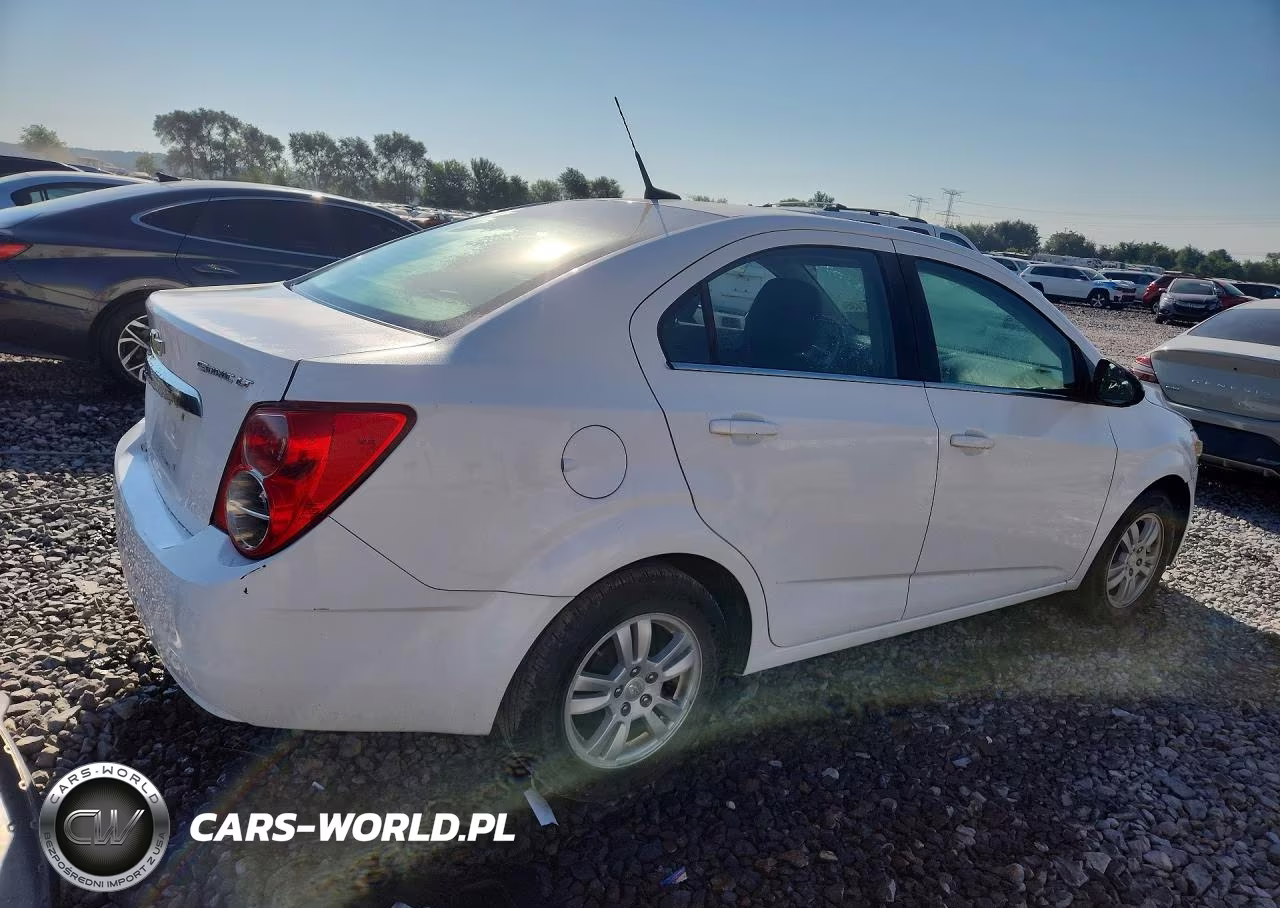 2014 Chevrolet Sonic Lt VIN:1G1JC5SH1E4233079 - 3