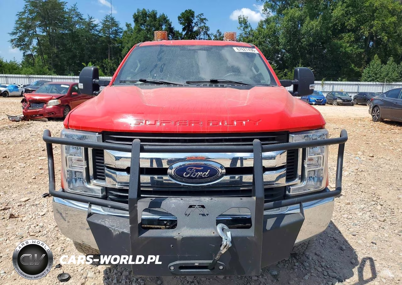 2018 Ford F250 Super Duty VIN:1FT7X2B69JEB32007 - 5