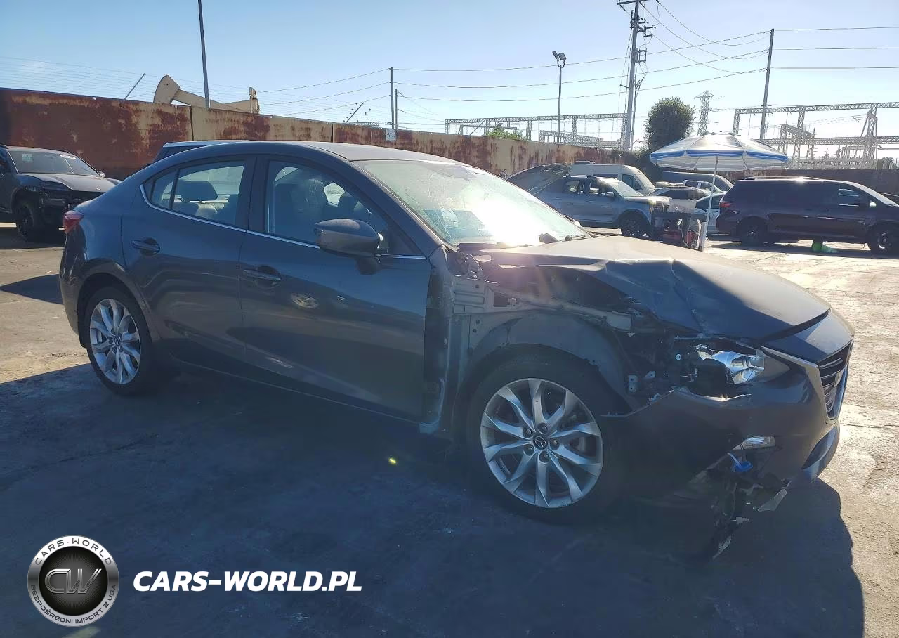2016 Mazda 3 Touring VIN:JM1BM1W3XG1278428 - 4