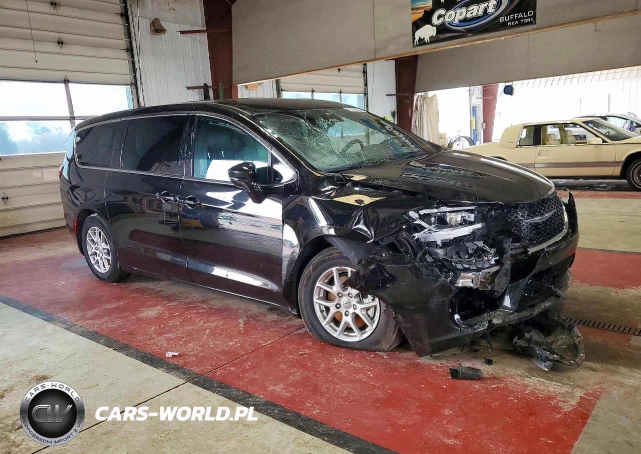 2025 Chrysler Pacifica Select VIN:2C4RC1BG9SR554161 - 4