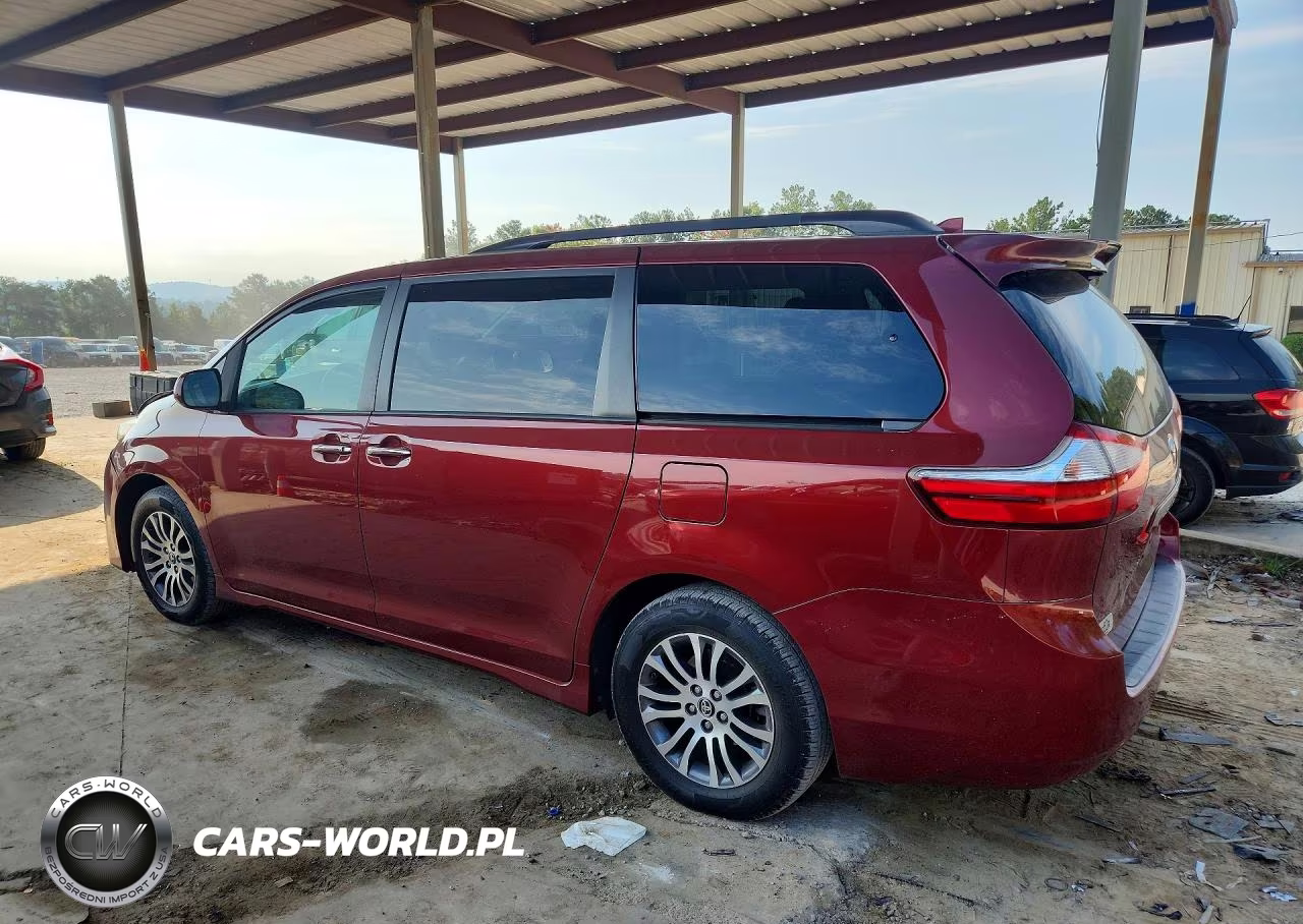 2018 Toyota Sienna Xle 8-Passenger VIN:5TDYZ3DC6JS936170 - 2