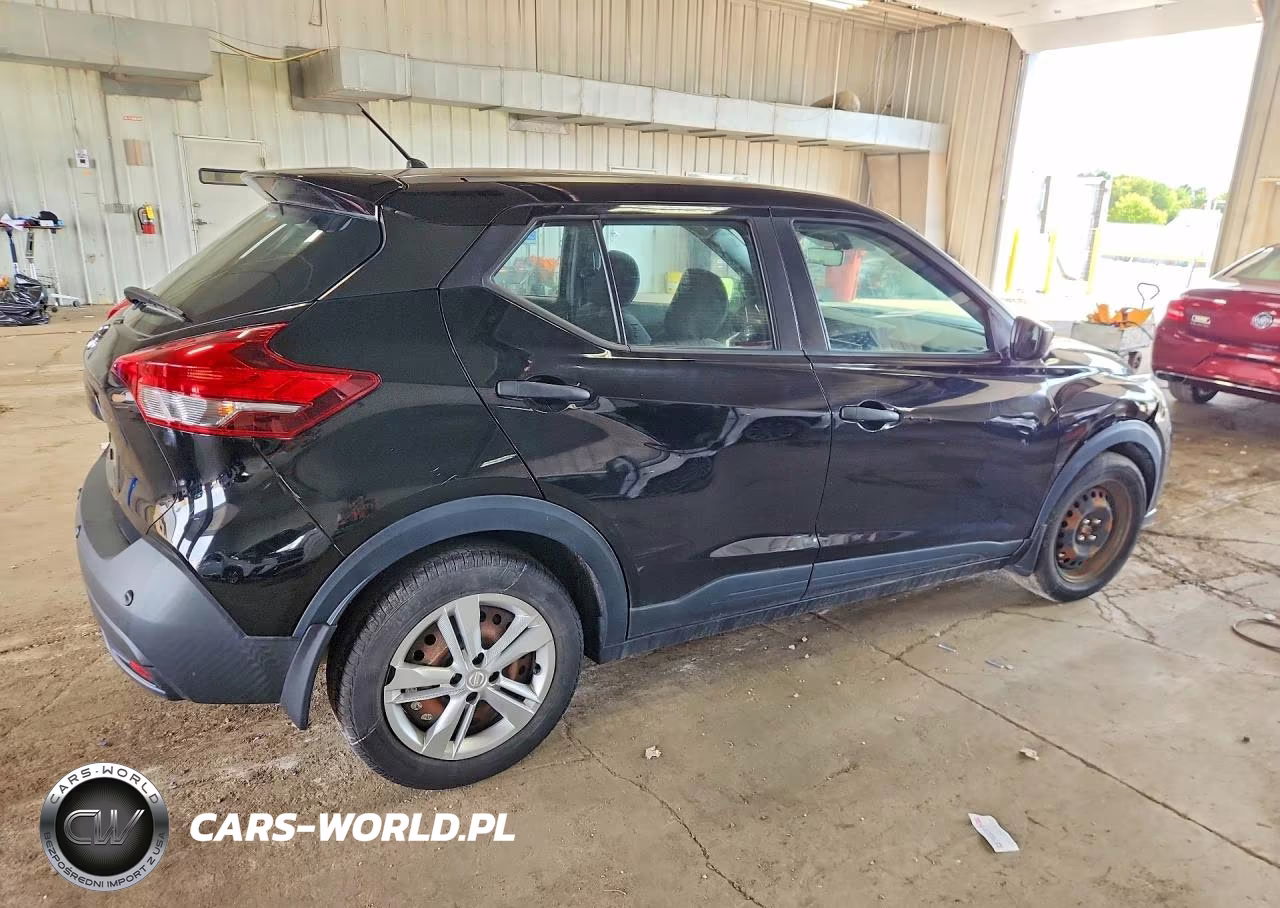 2020 Nissan Kicks S VIN:3N1CP5BV9LL508895 - 3