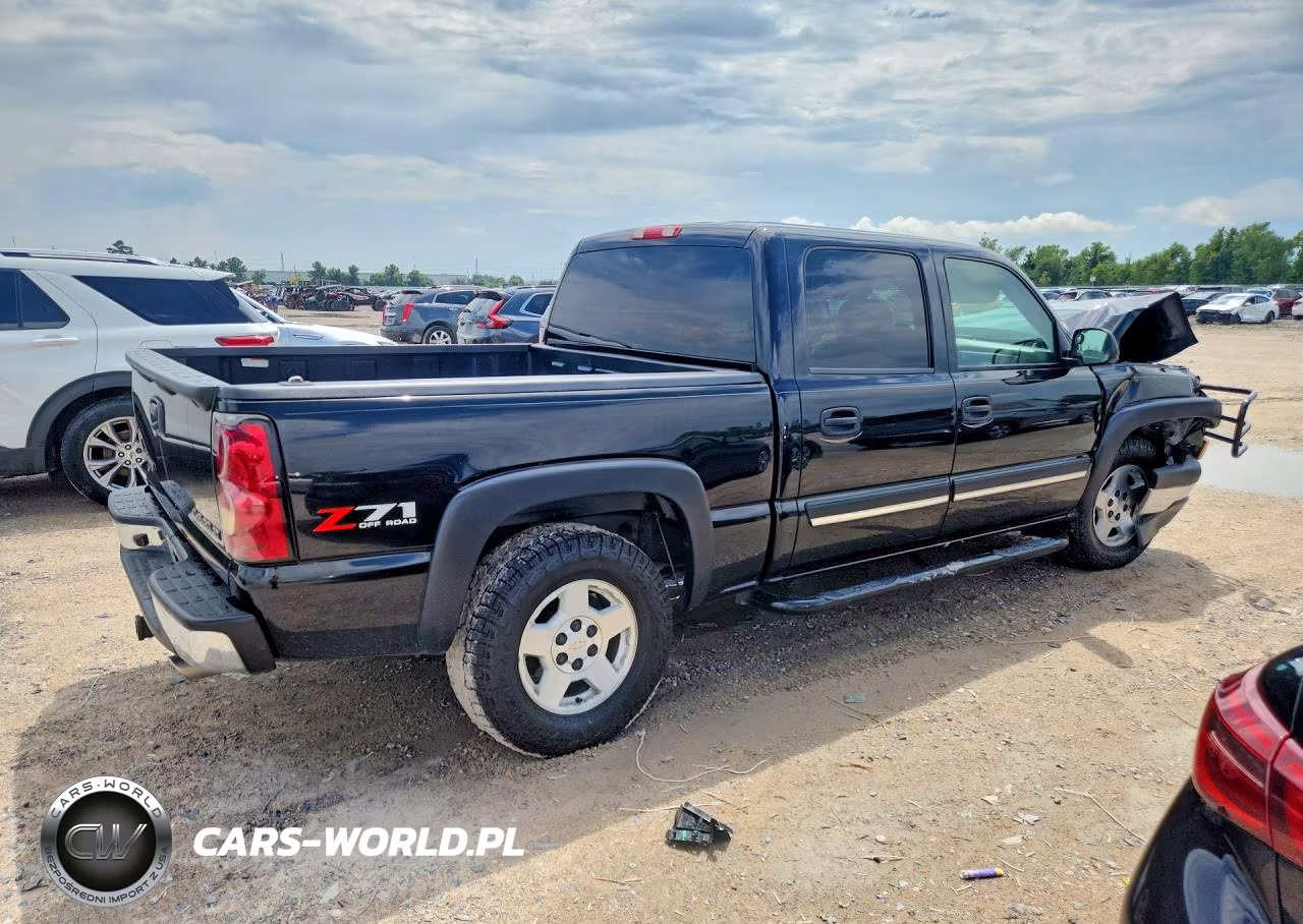 2004 Chevrolet Silverado K1500 VIN:2GCEK13T141421179 - 3