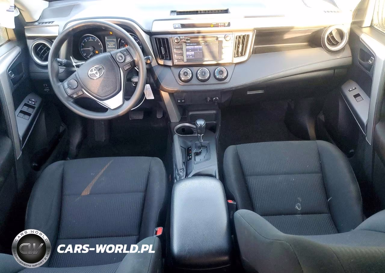 2017 Toyota Rav4 Le VIN:2T3BFREV7HW555020 - 8