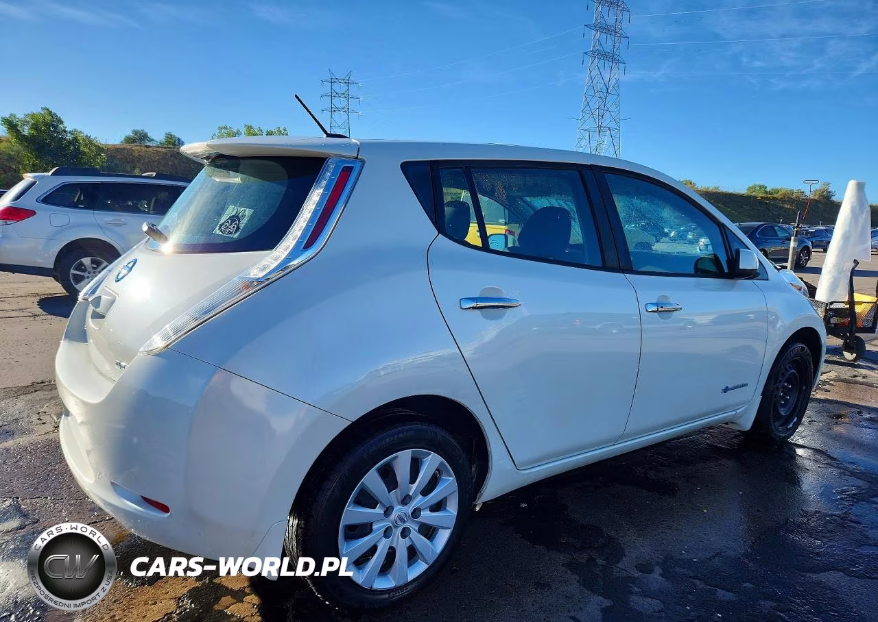 2016 Nissan Leaf S VIN:1N4AZ0CP2GC303864 - 3