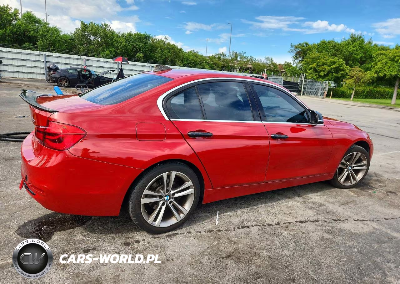 2018 BMW 330 I VIN:WBA8B9C59JEE81170 - 3