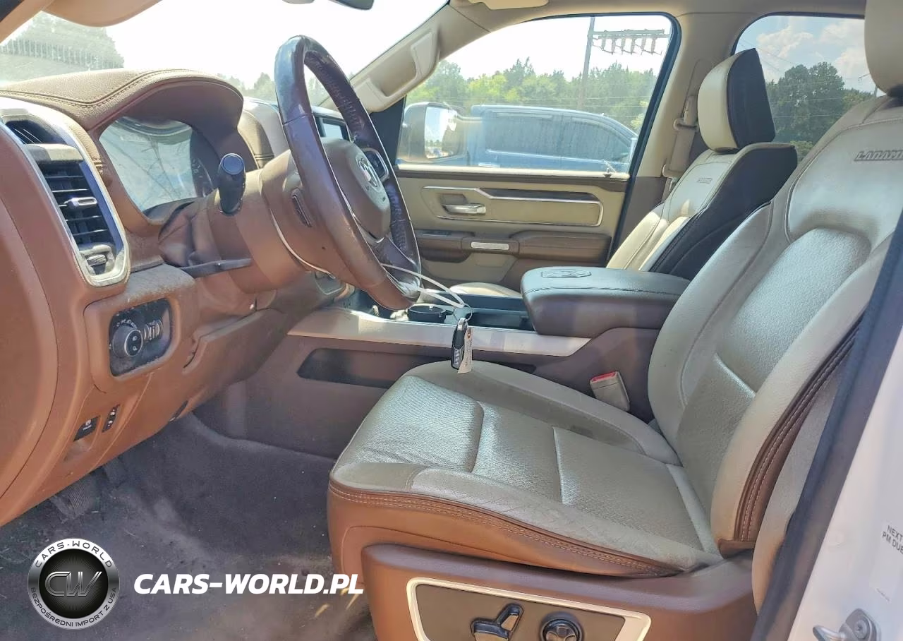 2020 Ram 1500 Laramie VIN:1C6SRFDT1LN318231 - 7
