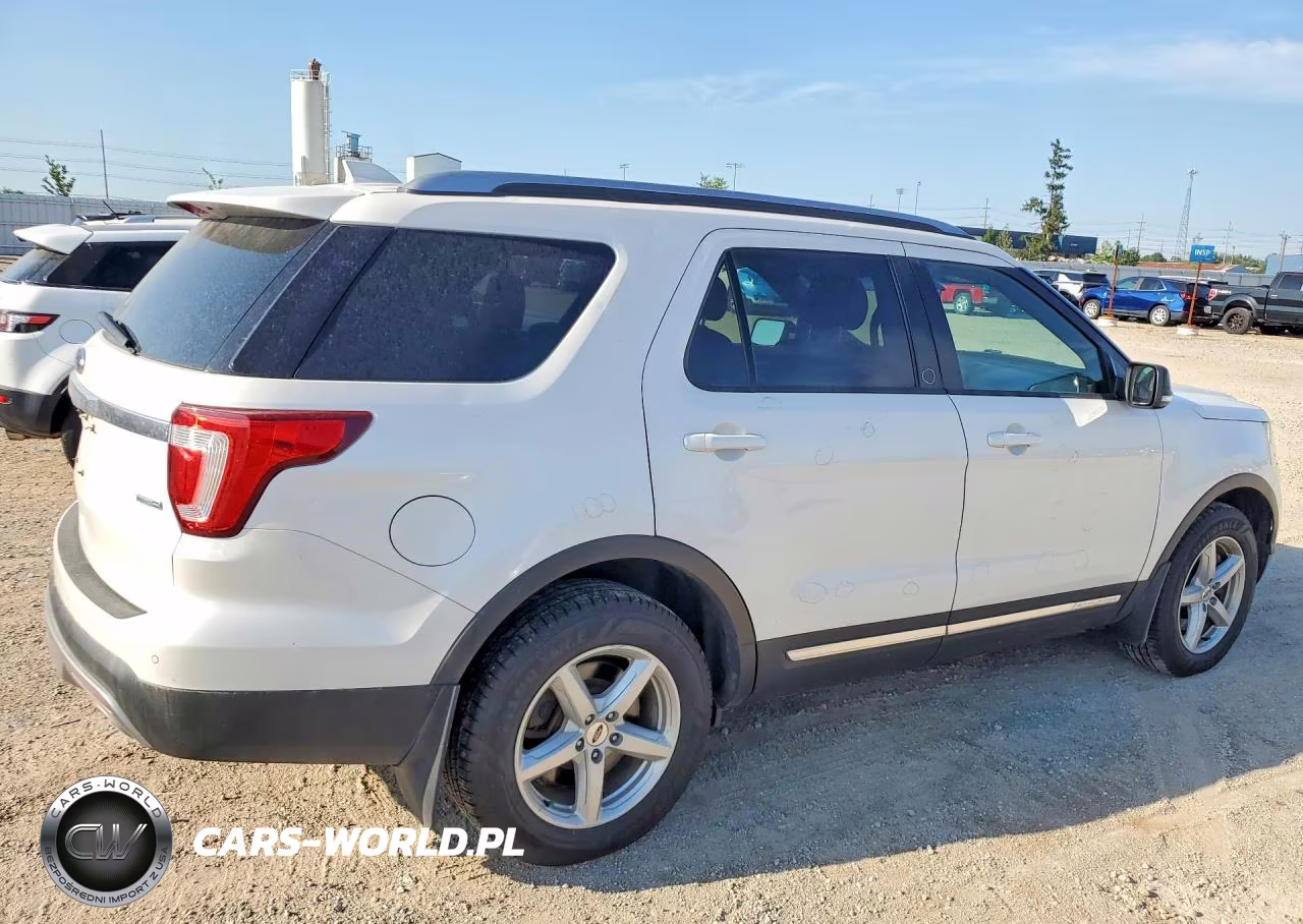 2016 Ford Explorer Xlt VIN:1FM5K8DHXGGB52606 - 3