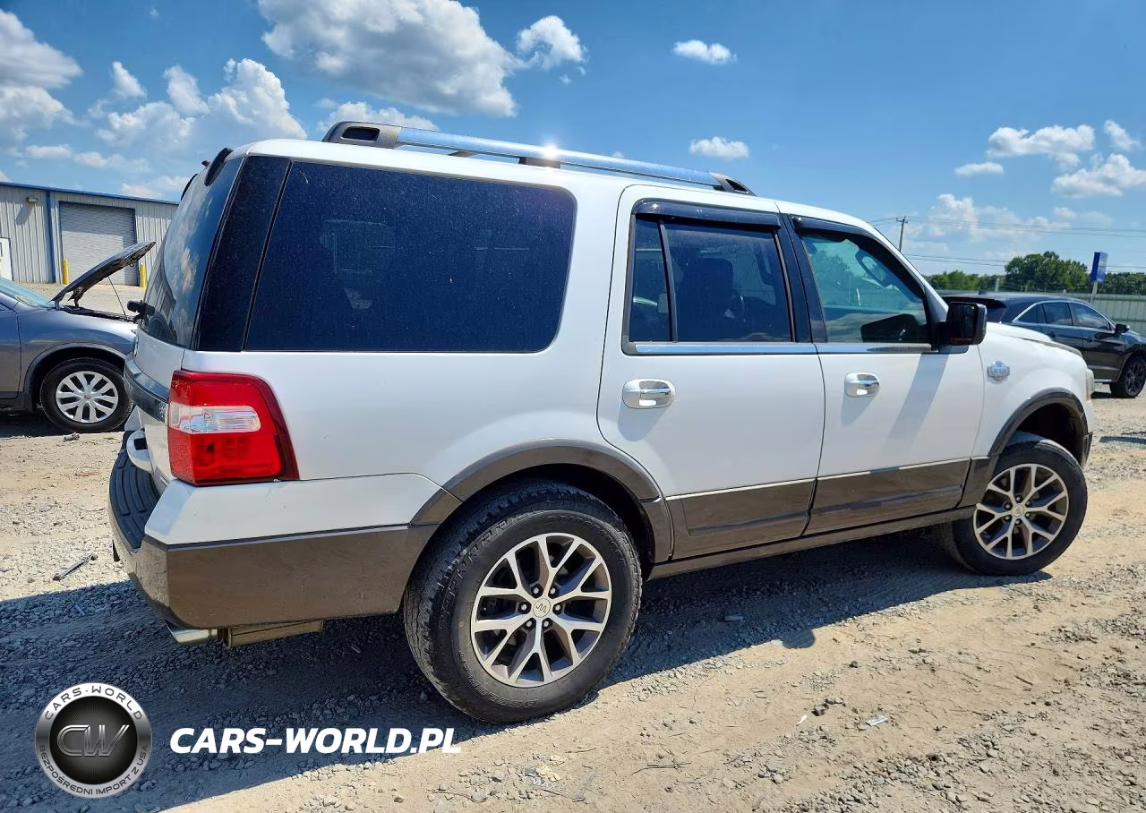 2017 Ford Expedition Xlt VIN:1FMJU1JT9HEA22001 - 3