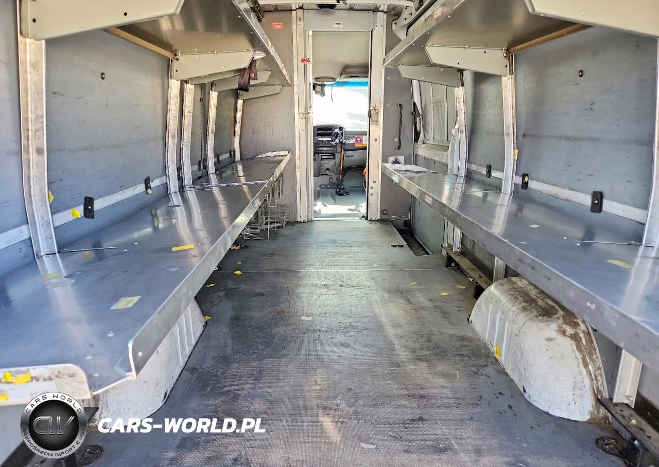 2014 Mercedes-Benz Sprinter 2500 Delivery Van VIN:WD3PE8DE5E5894053 - 11