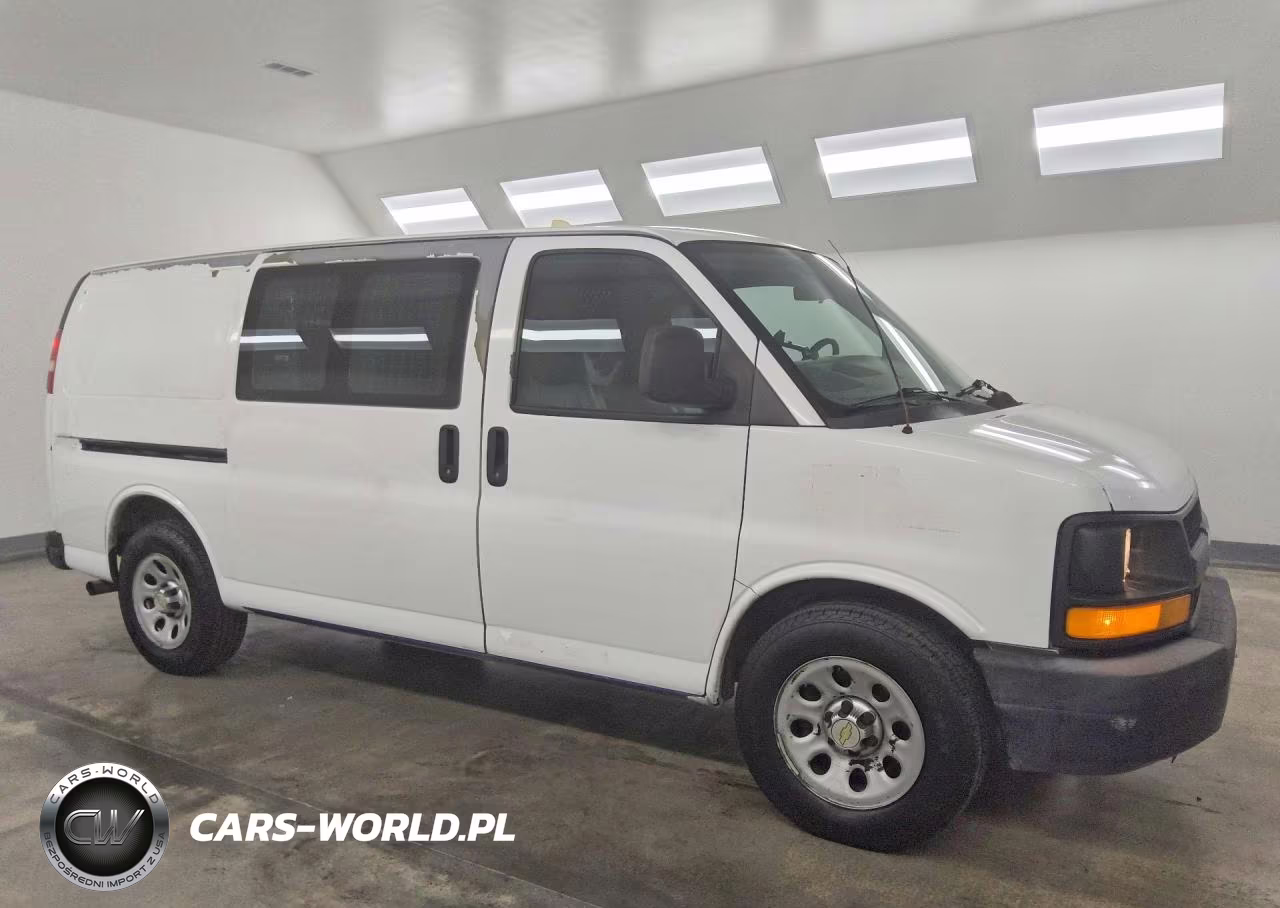 2012 Chevrolet Express G1500 VIN:1GCSGAFX1C1185785 - 4