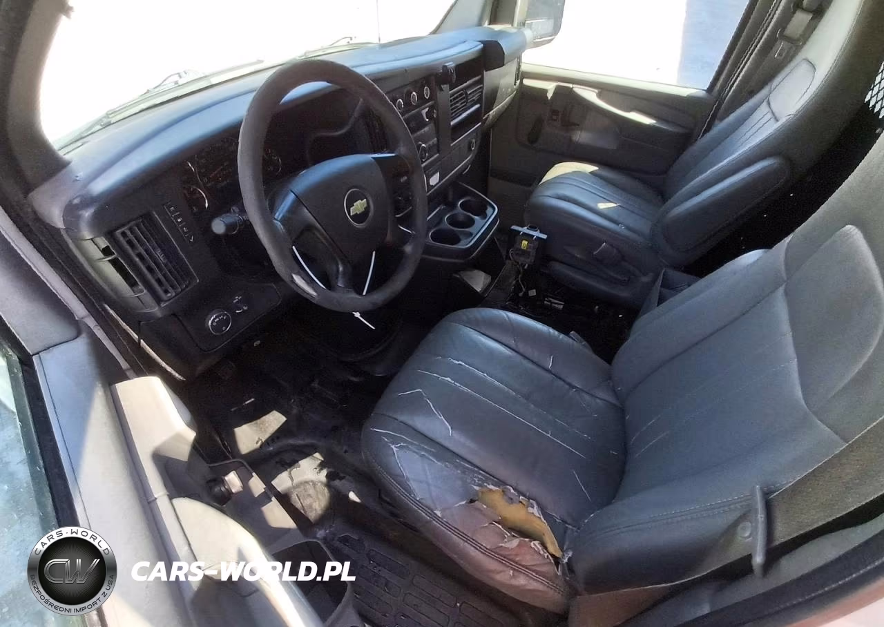 2012 Chevrolet Express G1500 VIN:1GCSGAFX1C1176424 - 8