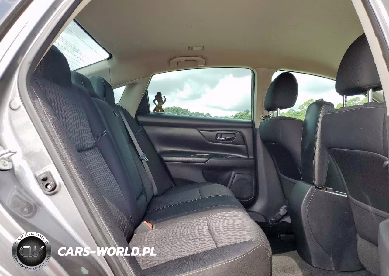 2018 Nissan Altima 2.5 S VIN:1N4AL3AP4JC197172 - 10