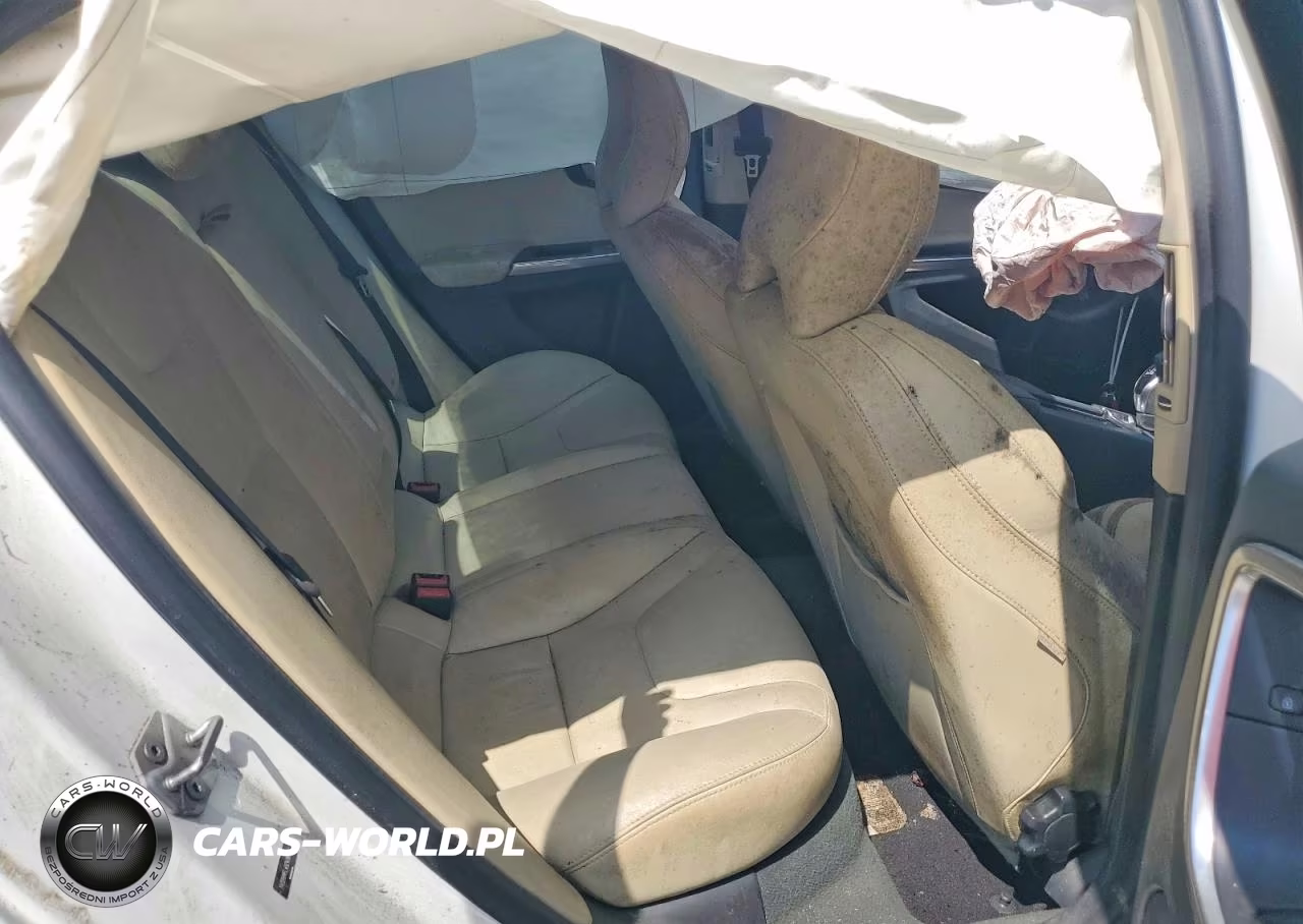 2017 Volvo S60 VIN:YV126MFL4H2438806 - 10