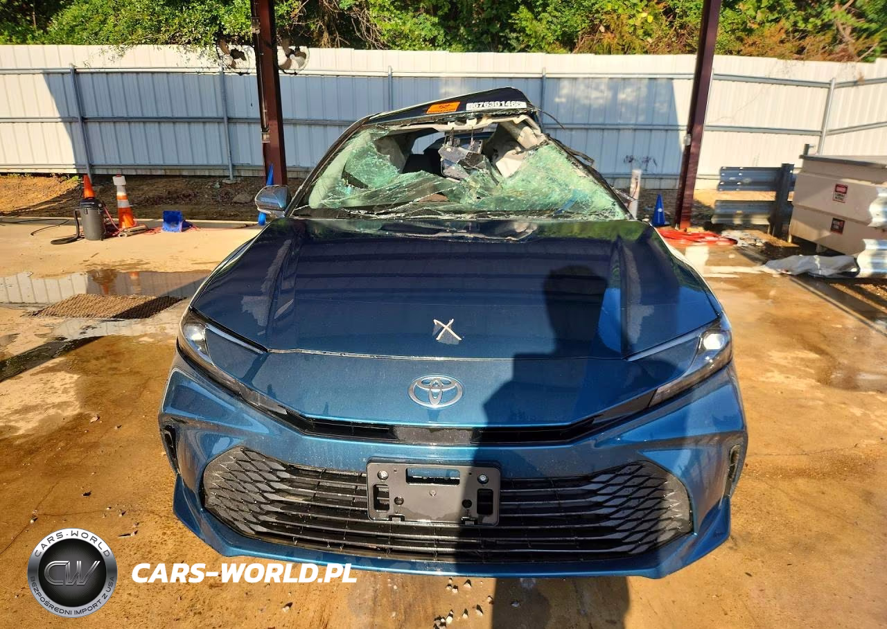 2026 Toyota Camry Le VIN:4T1DAACK4TU686361 - 5