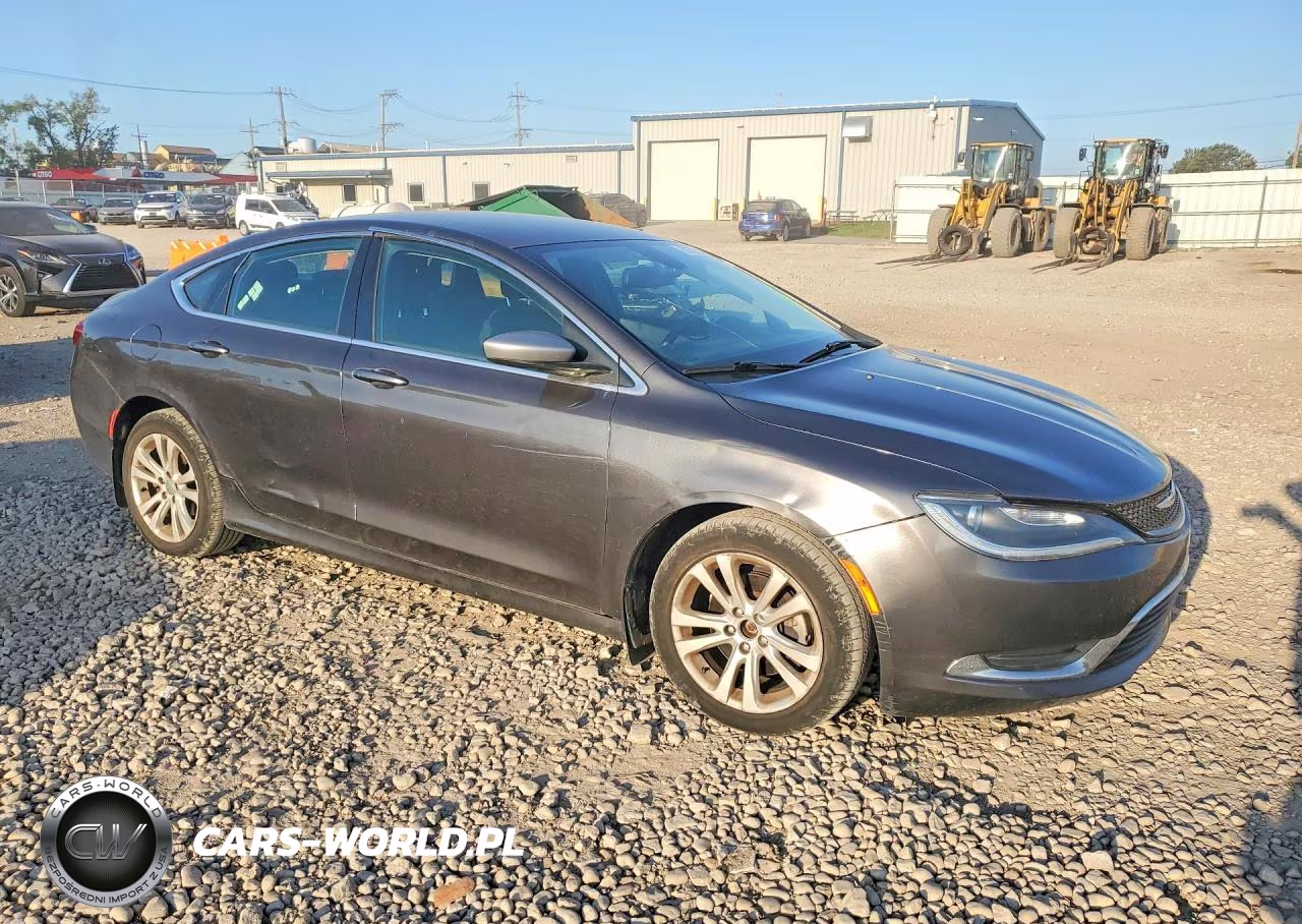 2016 Chrysler 200 Limited VIN:1C3CCCAB7GN133443 - 4