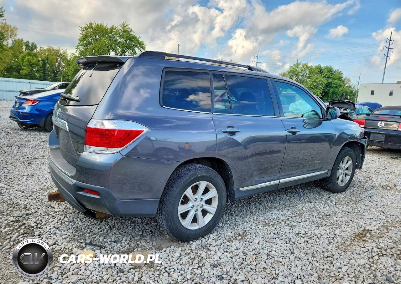 2011 Toyota Highlander Se VIN:5TDBK3EH2BS090626 - 3