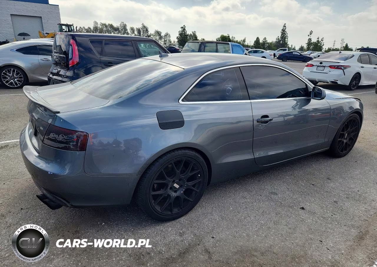 2012 Audi A5 Premium Plus VIN:WAULFAFR0CA025869 - 3