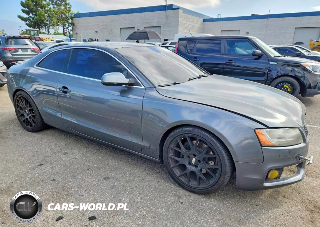 2012 Audi A5 Premium Plus VIN:WAULFAFR0CA025869 - 4