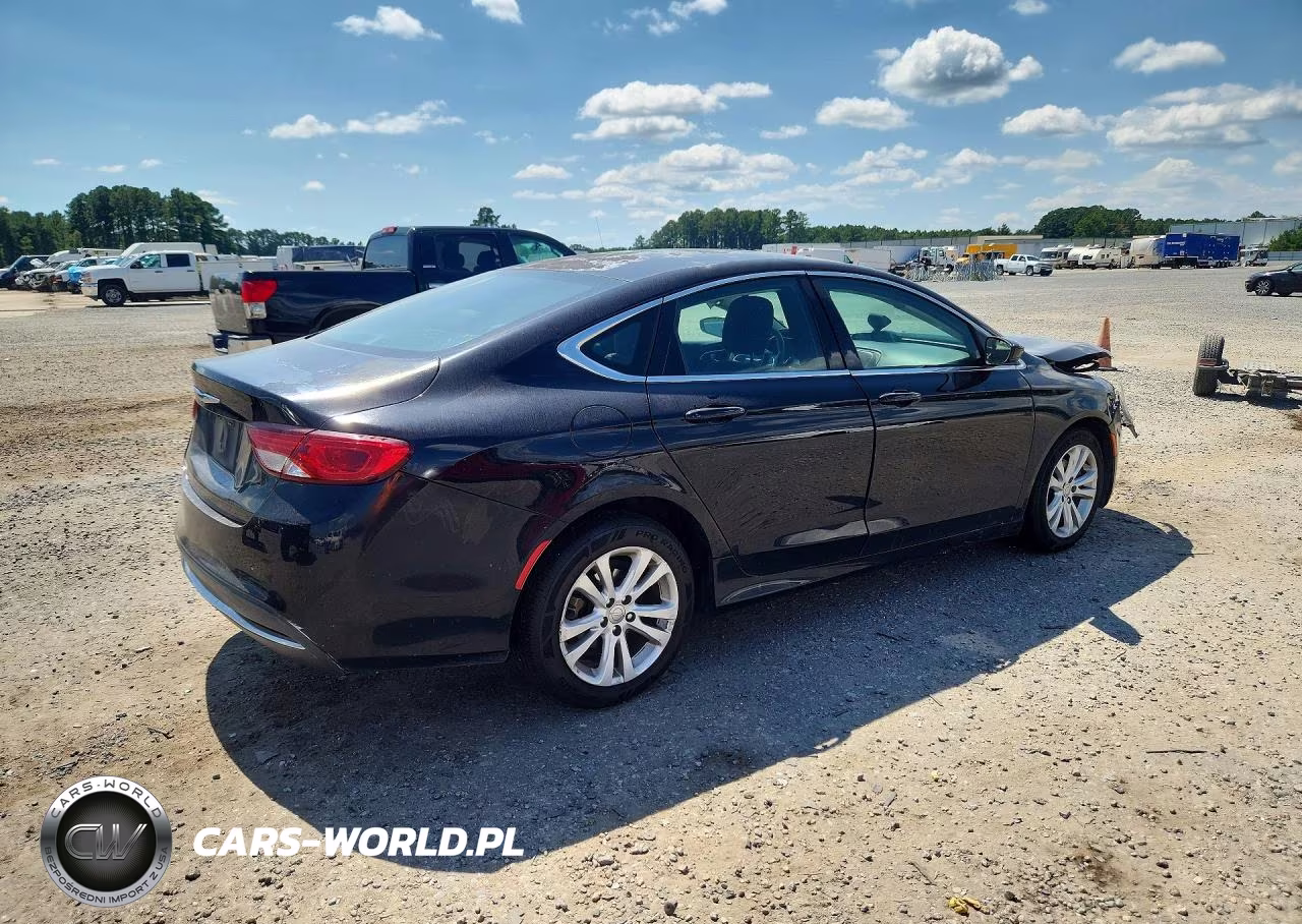 2015 Chrysler 200 Limited VIN:1C3CCCAB0FN576807 - 3