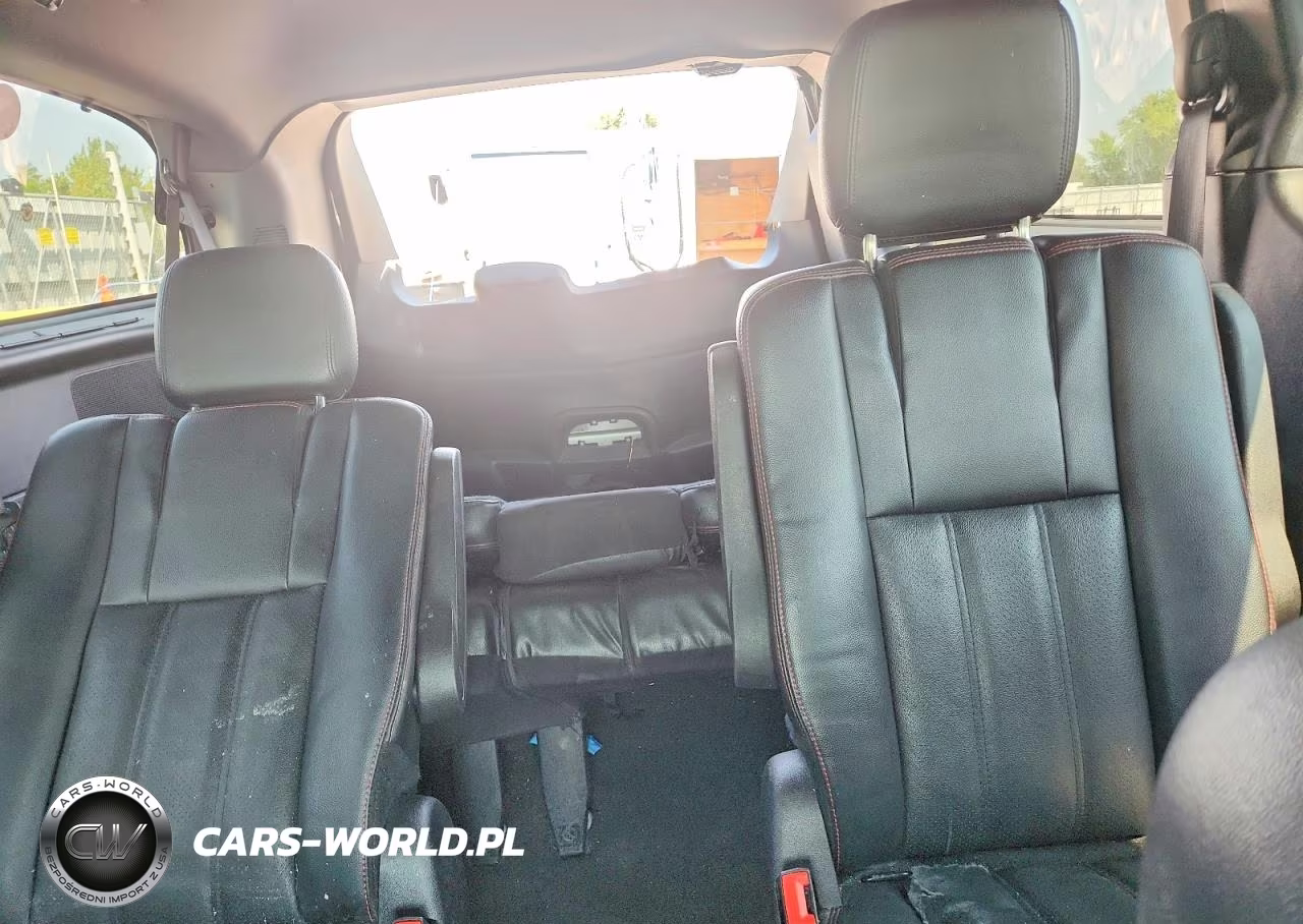 2017 Dodge Grand Caravan Gt VIN:2C4RDGEG4HR758404 - 10