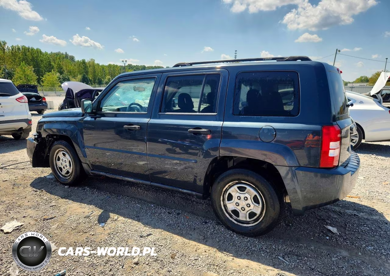 2008 Jeep Patriot Sport VIN:1J8FT280X8D589122 - 2