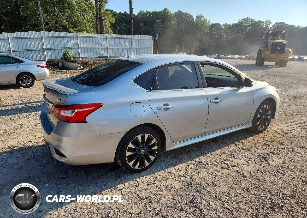 2017 Nissan Sentra Sr VIN:3N1AB7AP8HY249265 - 3