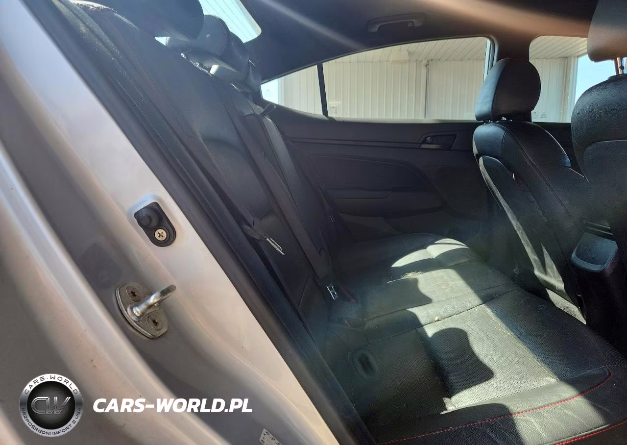 2018 Hyundai Elantra Sport VIN:KMHD04LB0JU552920 - 10