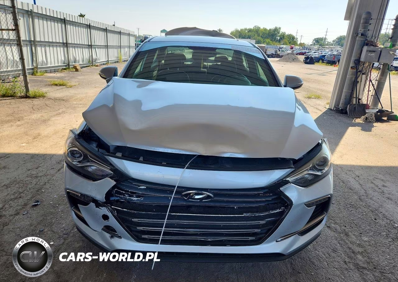 2018 Hyundai Elantra Sport VIN:KMHD04LB0JU552920 - 5