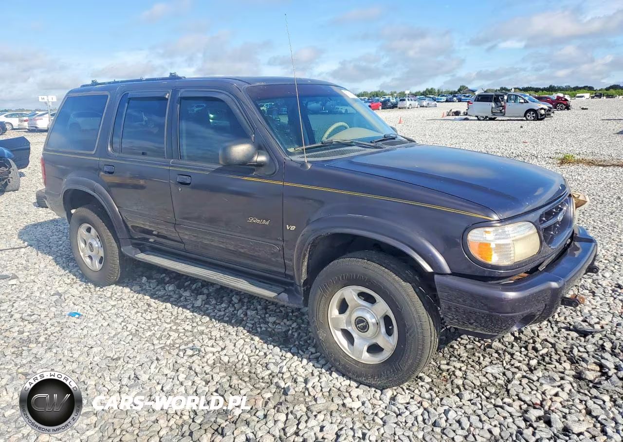 2000 Ford Explorer Limited VIN:1FMDU65P1YZA64274 - 4