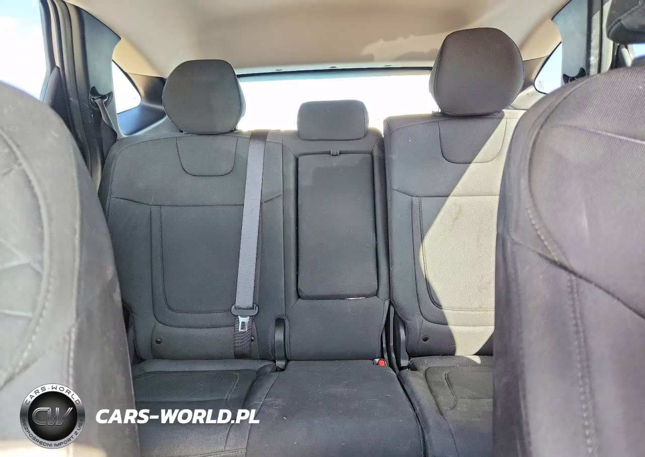 2025 Hyundai Tucson Se VIN:5NMJA3DE8SH473561 - 10
