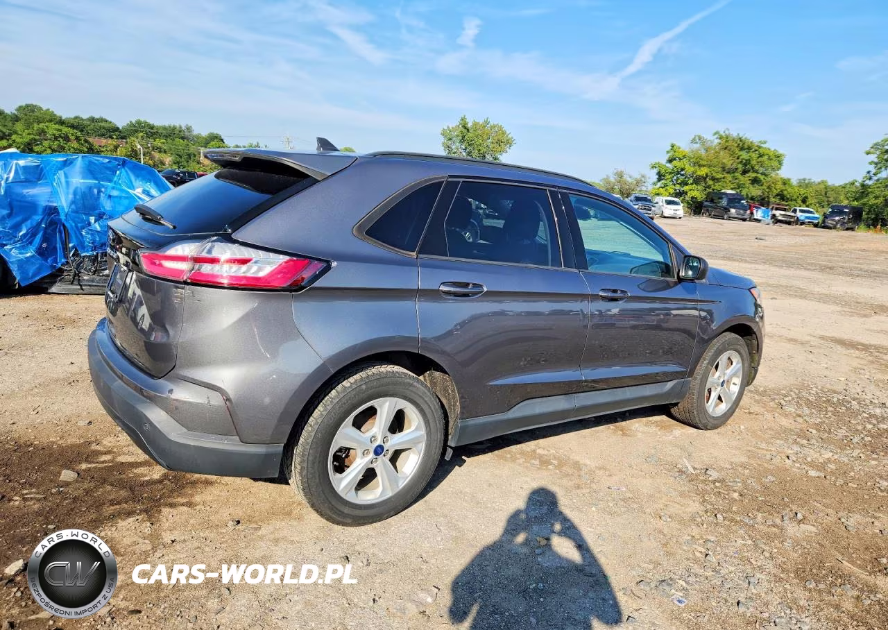 2021 Ford Edge Se VIN:2FMPK3G95MBA14216 - 3