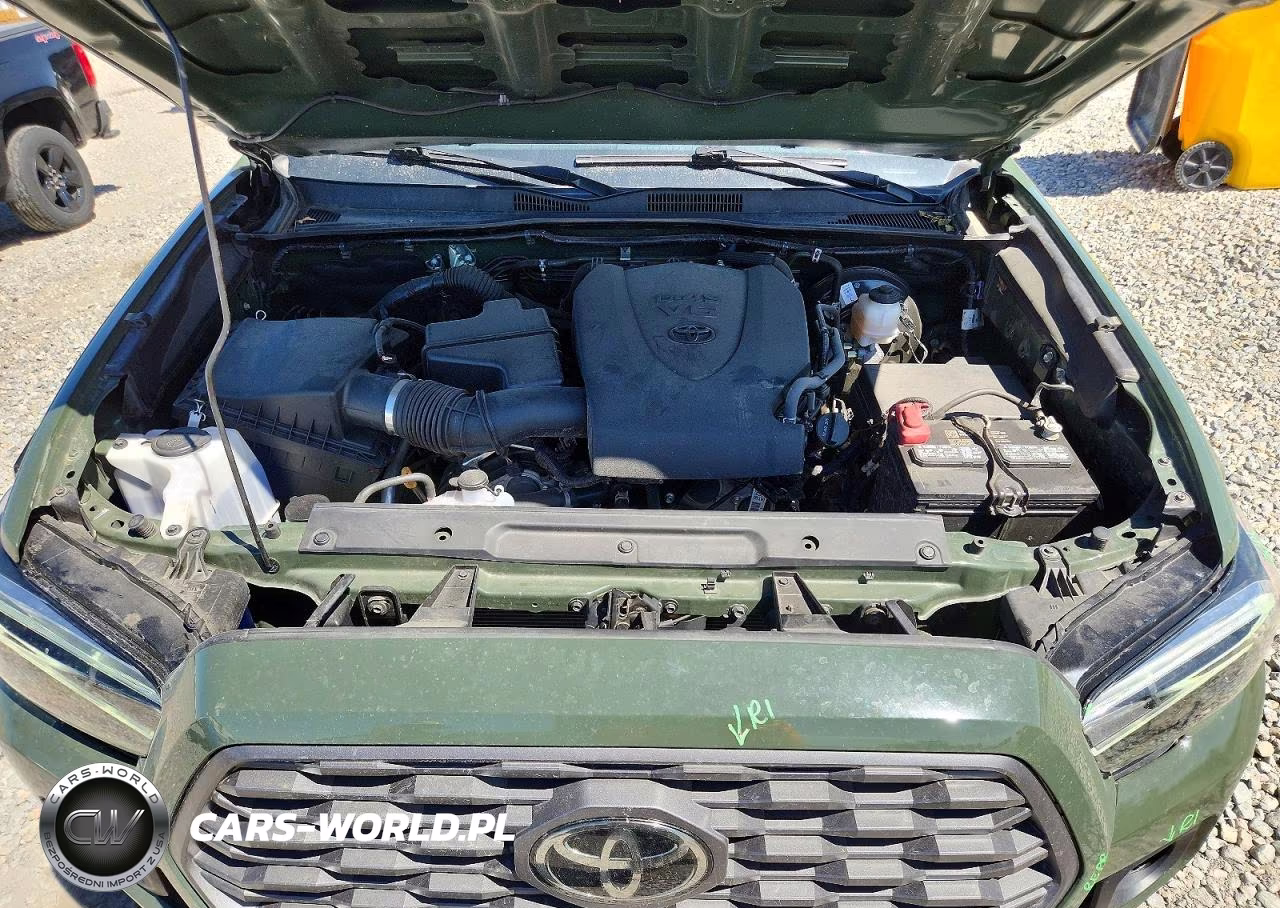 2022 Toyota Tacoma Trd Sport VIN:3TYCZ5AN1NT092982 - 11