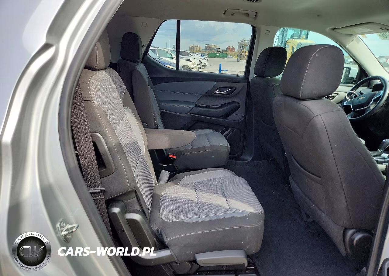 2019 Chevrolet Traverse Lt VIN:1GNERGKW4KJ318469 - 11